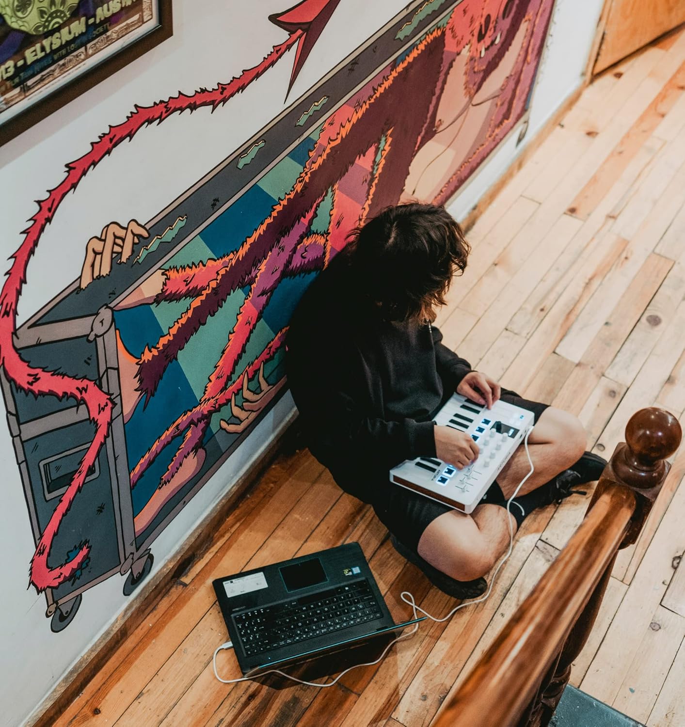 Arturia MiniLab 3 25-Key MIDI Controller – Portable USB Keyboard with Pads, Knobs, and Software Bundle