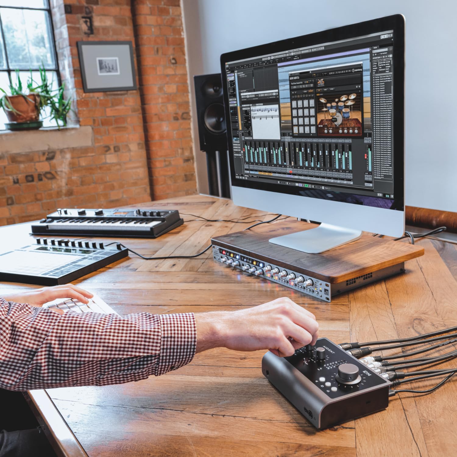 Audient iD14 MKII USB-C Audio Interface – 10-In/4-Out with Dual Class-A Preamps & ADAT Expansion