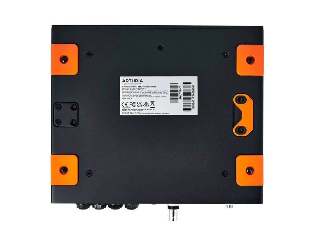 Arturia AudioFuse 8Out – 8-Channel Output Expander with ADAT, USB-C, and Word Clock for Hybrid Studios & Hardware Setups