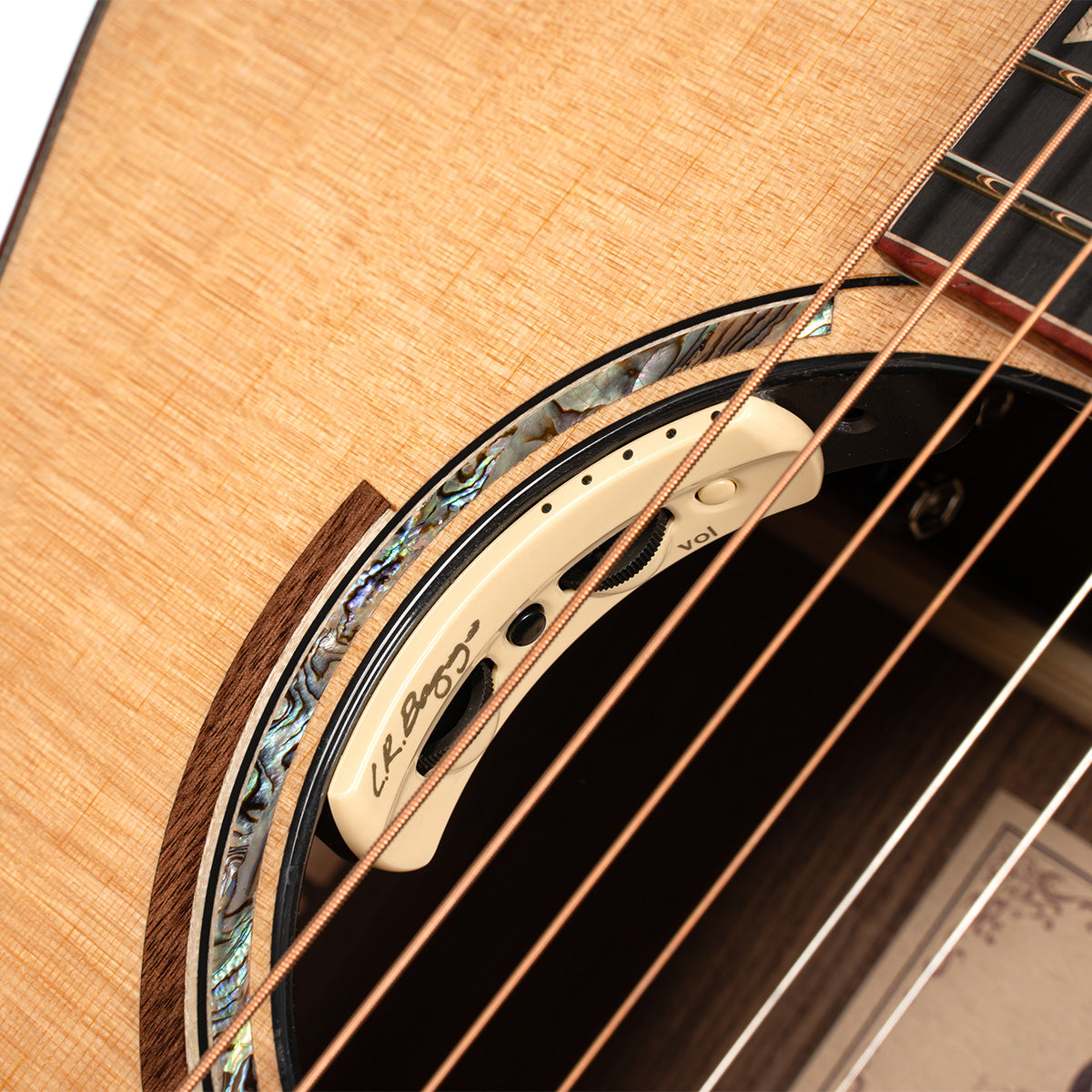 Cort Acoustic Masterpiece with Electronics – Abstract Delta