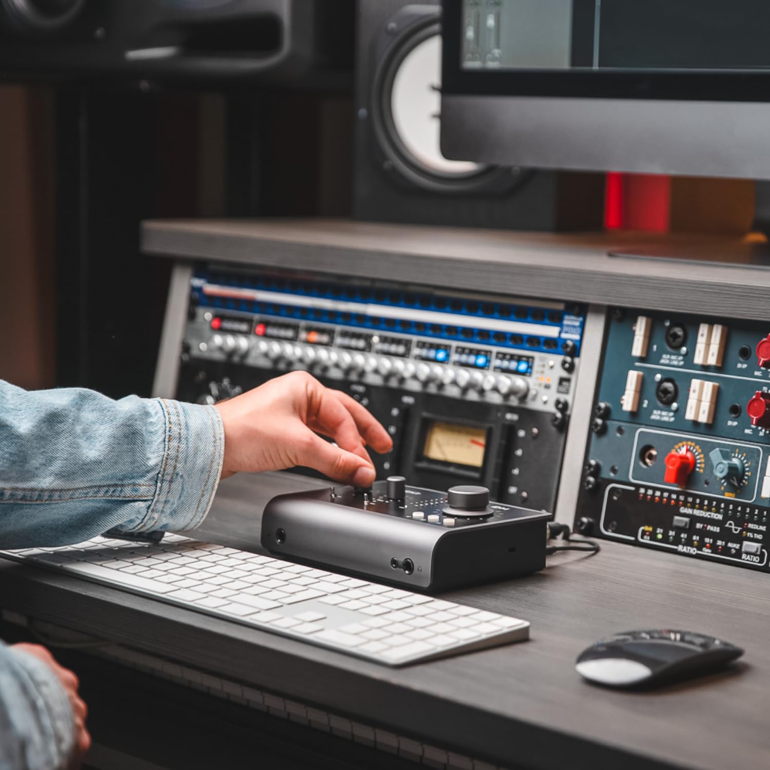 Audient iD14 MKII USB-C Audio Interface – 10-In/4-Out with Dual Class-A Preamps & ADAT Expansion