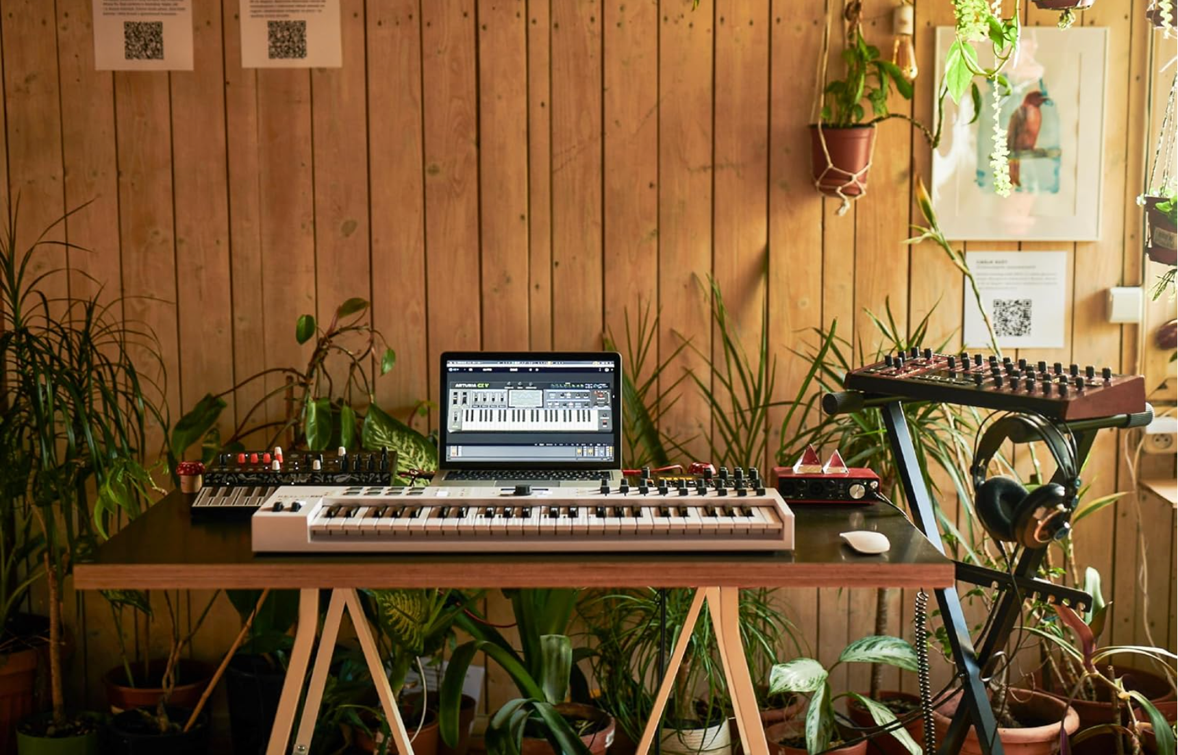 Arturia KeyLab Essential 49 MK3 MIDI Controller – 49 Keys, 9 Sliders, 8 Pads, USB-C & DAW Integration