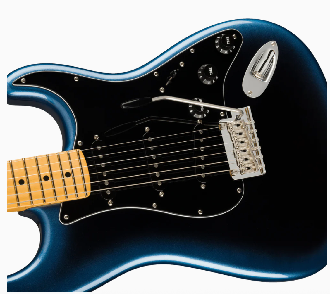 Fender 0113902761 AM Pro II Strat Maple Dark Night Electric Guitar