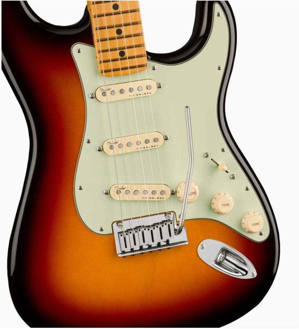 Fender 0118012712 AM Ultra Strat Maple Ultraburst Electric Guitar
