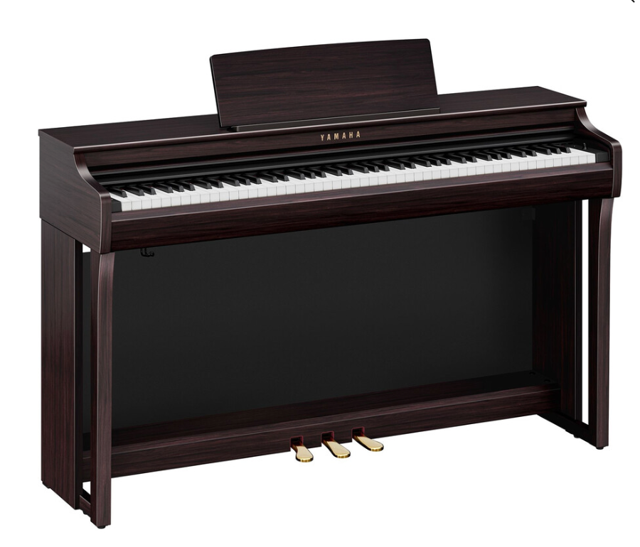 Yamaha CLP825R Digital Piano