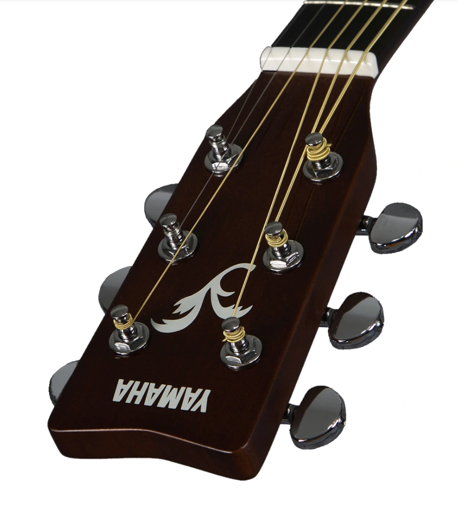 Yamaha Guitar F600 (Acoustic Guitar)